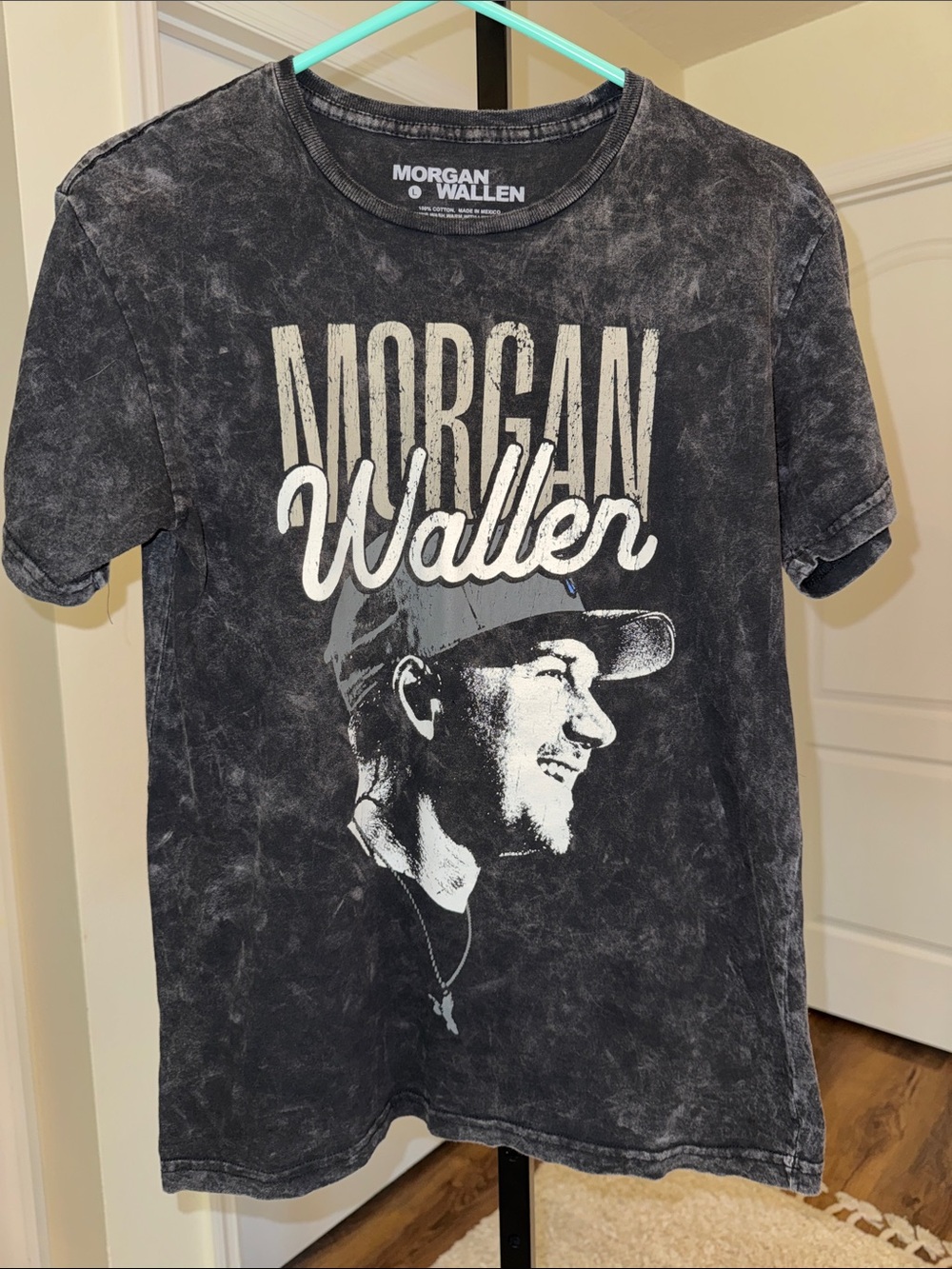 Morgan Wallen T-Shirt - Size L
